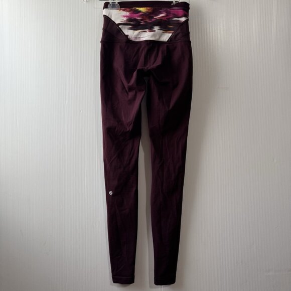 Lululemon Burgundy Reversible High Rise Pant Leggings Size 4 Women’s - Picture 1 of 14